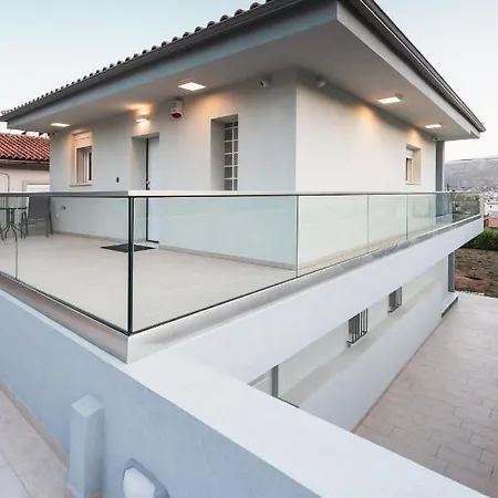 Holiday home Onar Porto Rafti